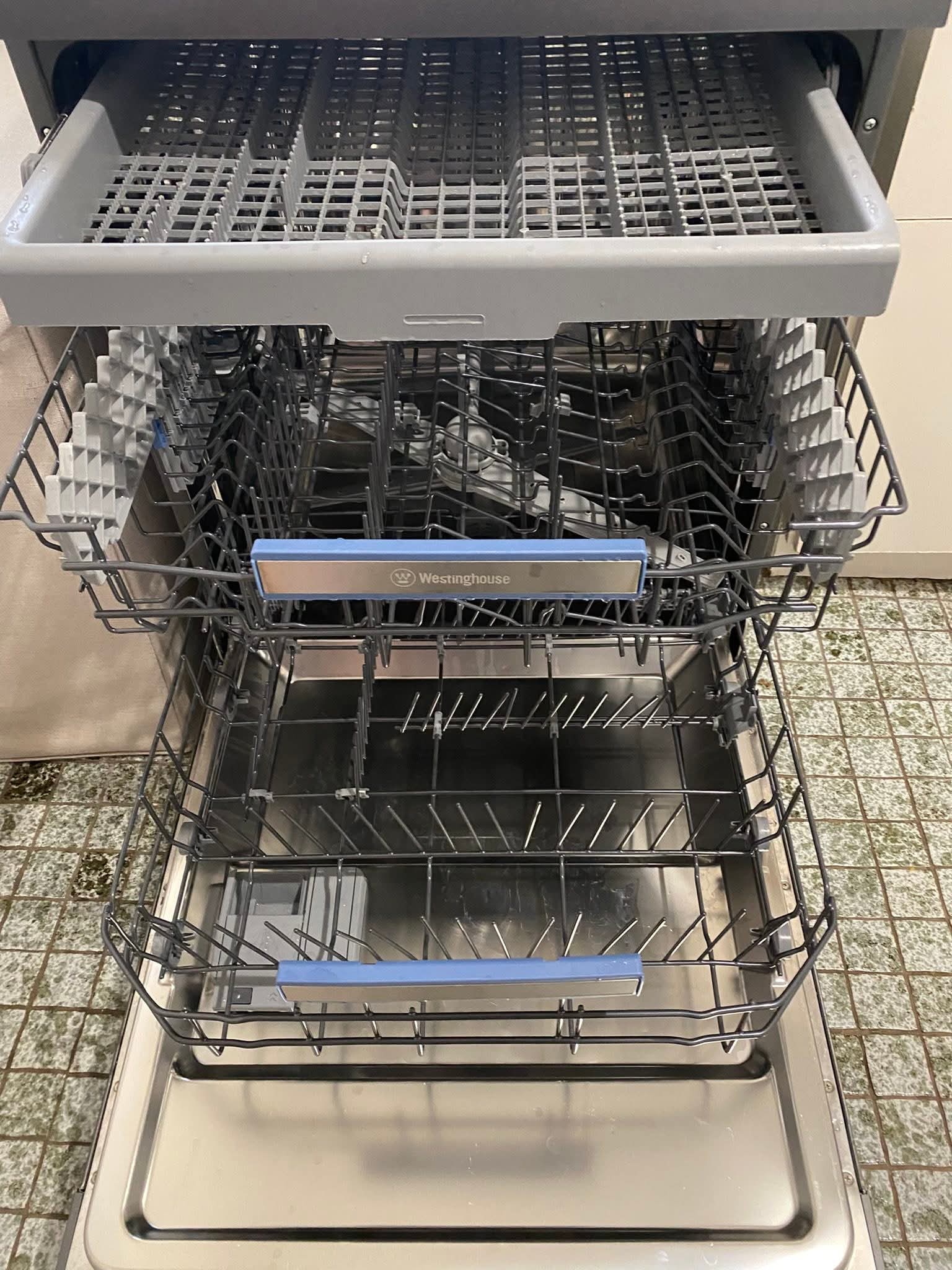 Dishwasher Installation in Qatar